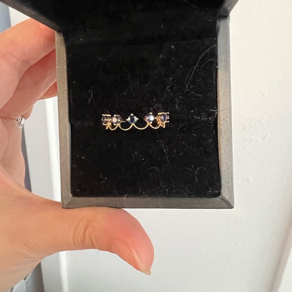 Royal blue sapphire 18k gold ring - Picture 13 of 16